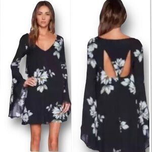 FREE PEOPLE Floral Wanderer Mini Bell Sleeve Dress Size XS/TP